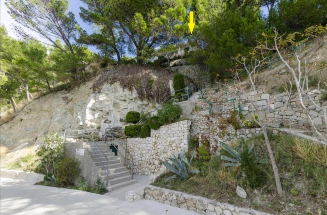 Apartmani Mares - 20 M From The Beach Brela Luaran gambar