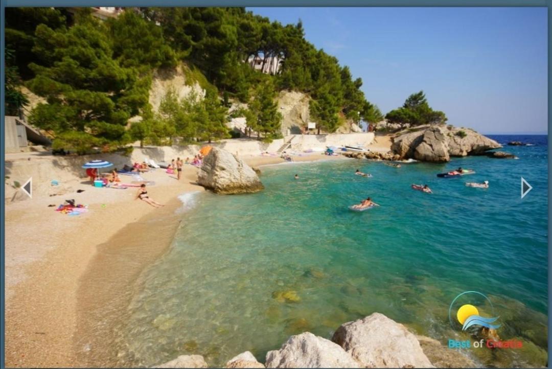 Apartmani Mares - 20 M From The Beach Brela Luaran gambar