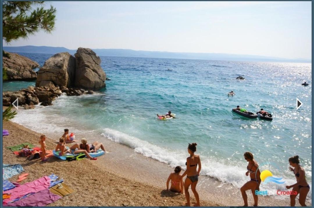 Apartmani Mares - 20 M From The Beach Brela Luaran gambar