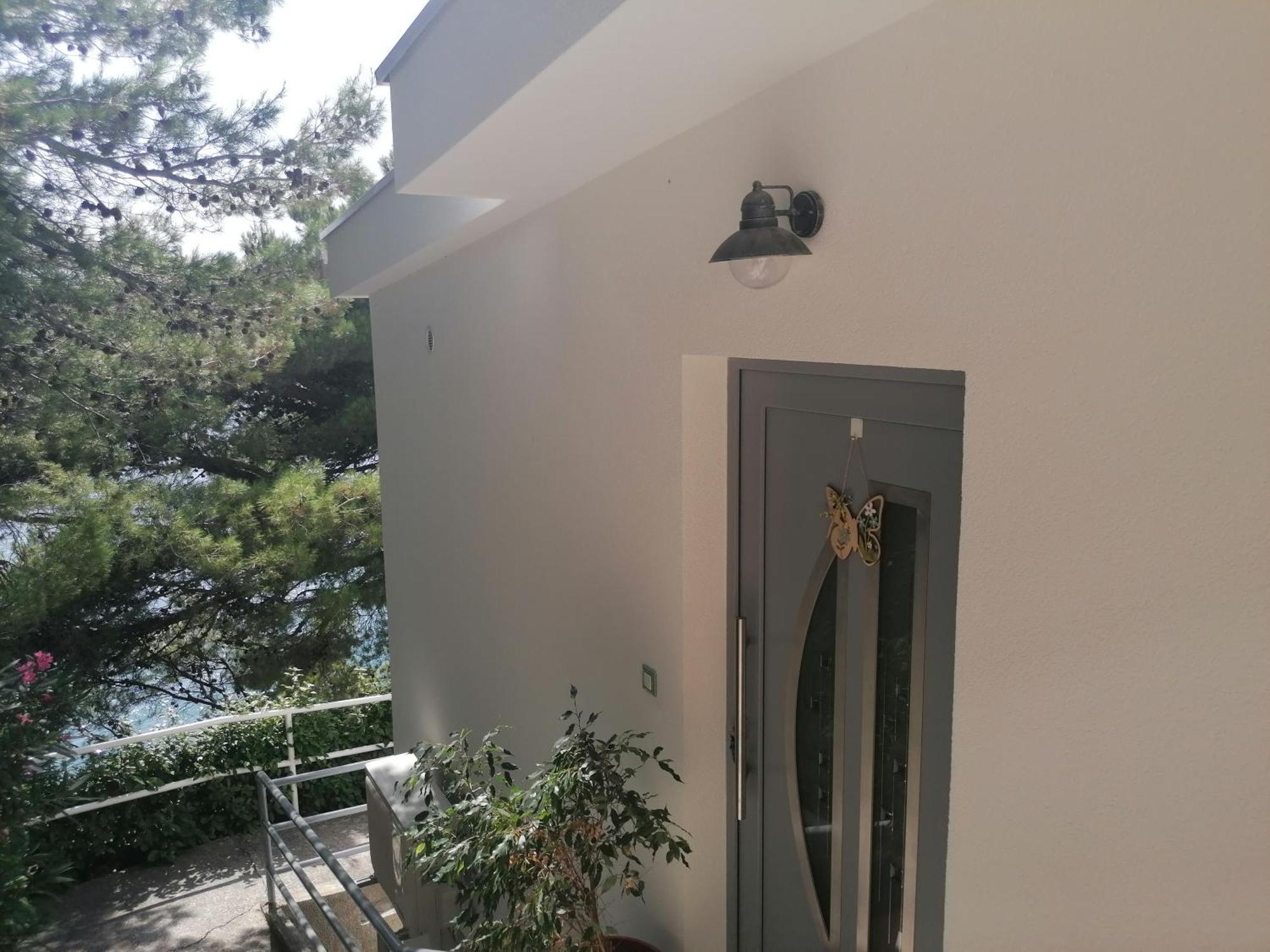 Apartmani Mares - 20 M From The Beach Brela Luaran gambar