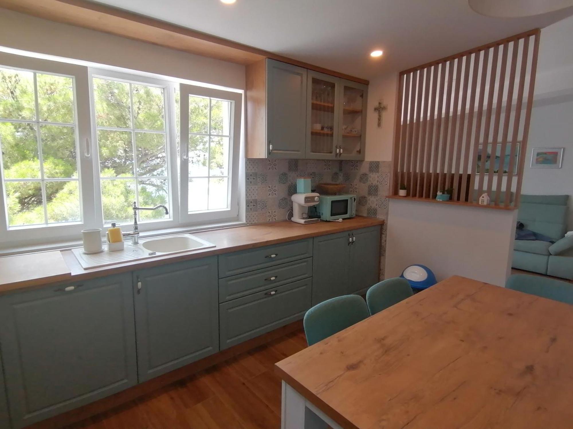 Apartmani Mares - 20 M From The Beach Brela Luaran gambar